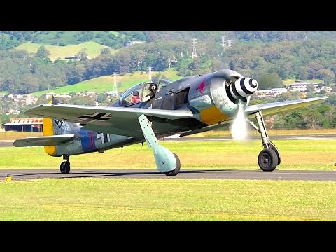 Focke-Wulf Fw 190 flying at Wings Over Illawarra / Sydney Airshow 2017!
