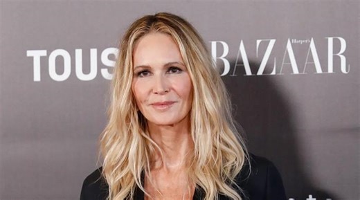 Elle Macpherson stuns radio show hosts after being asked 'political' question