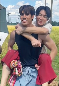 ออกกำลังกายมาเพื่อสิ่งนี้มั้ย?!💪👀 @Aong @Ome_sutthipong #พี่มันลูกทุ่งtheseries #BL #aong_sittan #ome_sutthipong #aongome