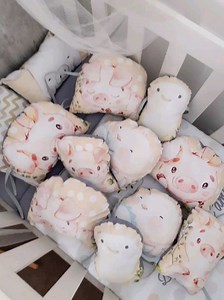 Hacemos kits de cunas con chichonera de almohadones y rectas para todas las medidas de cuna! 🚛 Envíos a todo el país #cunas #bebés #cama #mamá #mamaprimeriza #habitacionbebe #decoraciondeinteriores | Coronadas