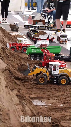 10M views · 134K reactions | RC Construction Site Modell Truck Nord 2023 Adendorf Germany #rc #rctrucks #rcwheelloader | Bikonkav | Facebook