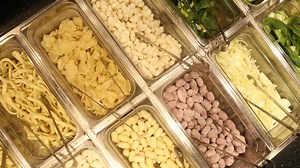 5 Makanan Viral di Tiktok Sepanjang 2022, Cekidot!