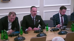 3.7K views · 339 reactions | 19 grudnia 2023 roku Bartłomiej Sienkiewicz złamał także art. 406 (6) Kodeksu Spółek Handlowych. Swoje stanowisko w sprawie #SkokPOmedia przedstawiłem na sejmowej Komisji do Spraw Energii, Klimatu i Aktywów Państwowych (ESK). | Janusz Kowalski | Facebook