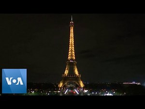 Eiffel Tower Goes Dark as Paris Mourns Former President Chirac