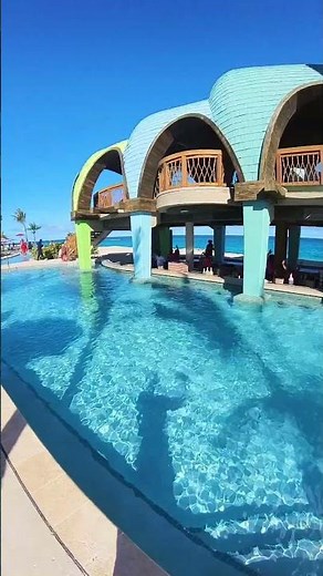 Party Cove: Royal Beach Club, Paradise Island! Watch the full video https://youtu.be/lPbLoQo8CnQ