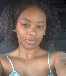 'We Use Lace Fronts, They're F-----g Fire': Ari Lennox Shares Positive Message With Fans After Snoop Dogg Suggests She Grow Her Own Hair Instead Of Rocking Wigs