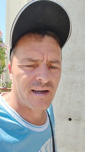 2.8K reactions · 126 shares | Dacă aveți infiltrații de apă în perete o metodă de a scăpa de igrasie este să dați găuri în perete tot la 50 de cm altfel nu aveți cum să scăpați oricum ați izola apa merge mai sus și mai în sus n aveți cum să scăpați asta e singura metodă 浪浪浪 #igrasie #constructi | Matean Marius | Facebook