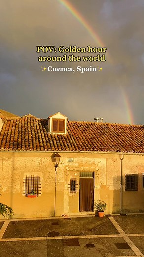 Always chasing #sunsets #goldenhour #traveltiktok #travelspain #foryou #parari #fürdich