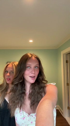 Maureen Sullivan (@maureen_sullivan)’s videos with springsteen - user43986540589