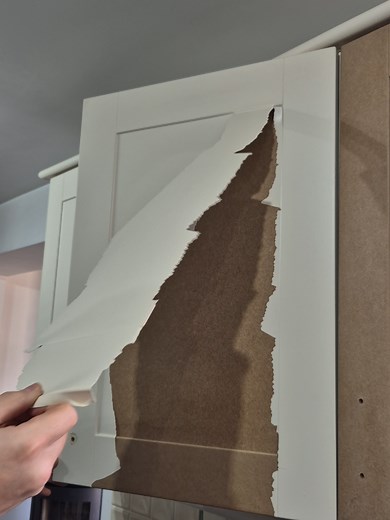 Kitchen Vinyl Wrapping for Peeling Doors - DIY Guide