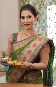 767K views · 1.2K shares | Don’t forget to celebrate Gudi Padwa under lock down. Make this simple sweet Puran Poli and have it with milk #ChefMeghna #gudipadwa #sweet #indiansweets #indianfood #indianfoodbloggers #mumbaifood #mumbaifoodie #mumbaifoodscenes #maharashtra #maharashtrianfood #puranpoli #whatmumbaieats #recipe #recipes #recipeshare #desikhana | Meghna's Food Magic | Facebook