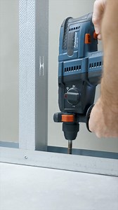 Sistemul de duș GROHE Rapido oferă componente preasamblate, montate și testate din fabrică pentru etanșeitate, cum ar fi conductele de apă mixtă și elementele încastrate, pentru o experiență de instalare fără probleme. Adaptat nevoilor fiecărui client, este disponibil în versiunea Mono sau Duo pentru o pălărie de duș cu una sau două tipuri de pulverizări, combinată cu o pară de duș. Reglajele ușoare de înălțime fac ca această unitate de instalare pentru duș să fie potrivită nu doar pentru constr