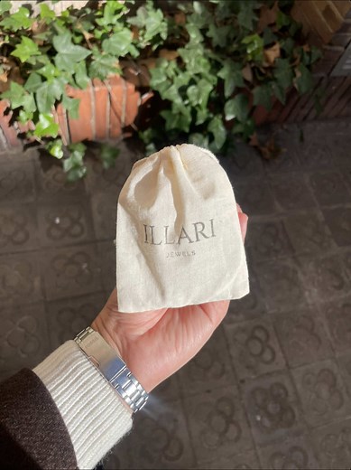 POV: sales con tus joyas y siempre pasa lo mismo 👀 #barcelona #joyas #Illari #BarcelonaJewelry