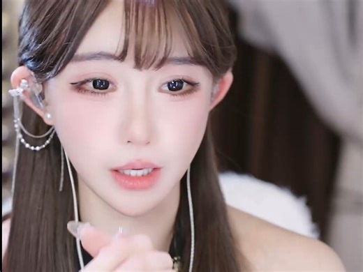 stream-403739995349189291_or4