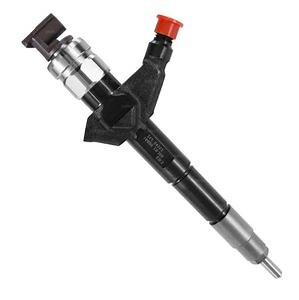 [Hot Item] Auto Car Engine Parts Diesel Fuel Injector for Nissan Pathfinder Denso Japanese Car Inyector De Combustible