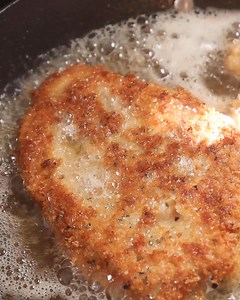 13K views · 29 reactions | Trying the viral Chicken Caesar Salad on a Chicken Cutlet! Will @gulasgrub stash or trash this recipe?! #chicken #caesar #chickencaesar #viral #trend #salad #chickensalad | Tasty UK | Facebook