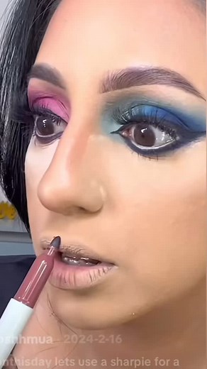 So y’all really letting TikTok convince you to line your lips with a Sharpie…? A permanent marker?! 😐 Let’s be clear, Sharpies contain chemicals like xylene, toluene, and ethanol, which can irritate your skin, damage your lips, and cause serious health issues if absorbed. Dermatologists are literally out here begging folks not to do this. All for a “look” that’ll stain your mouth like a bad decision? Come on now. Everything trending ain’t worth trying. Protect your skin, protect your peace — an