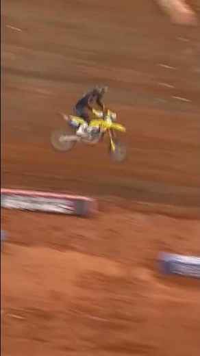 Derek Drake crossing the 🏁 first in the Last Chance Qualifier - Supercross