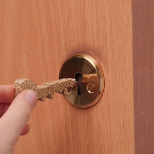 466K views · 325 reactions | How To Copy Any Key! | Science, Tech and Universe | Facebook