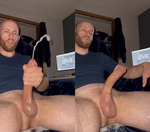 Hot White bull *EXPLODES* cum - ThisVid.com