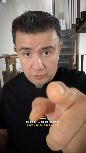 El diseño es como el amor a primera vista #yosoybulldozer #diseñadorgrafico #frasesdeldia #humor | Bulldozer Estudio Gráfico