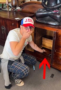 2.5M views · 19K reactions | Two onderful thrift store descovery in Las Vegas. You won't believe what he finds. #discovery #lasvegas #thrift #antique #pawnshop #thrifting This original video was produced by (Wonder and Raw), Network Media, and Tony H Show. | Crafts Hacks and Laughs | Facebook
