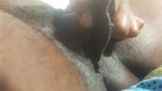 4-CALOWA ŁECHTACZKA SZARPNIĘCIE Z ORGAZMEM JĘCZĄCYM PRAWDZIWYM AMATOREM