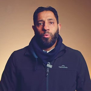 🌟 Ashura, the 10th day of Muharram, has deep meaning for Muslims worldwide. On the 9th and 10th of Muharram, many Muslims will be observing voluntary fasting. Help us feed the fasting and provide meals to those in need on the arrival of these blessed days. ☪️ $90 provides 30 hot meals for 30 individuals in need. 🌍 Distribution will take place in Gaza, Lebanon, Uganda, and Indonesia. Visit: 🛜 alihsan.org.au Or transfer $90 to: 💳 Account Name: Al-Ihsan Foundation BSB: 112 879 Acc Number: 425 9