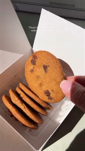 ICYMI: Tate's Bake Shop now has wedding favors! 🎉 Each favor comes with seven perfectly packaged crispy chocolate chip cookies - basically the favors your guests will actually fight over 😉. Available exclusively on tatesbakeshop.com, these treats are the sweetest way to say thanks for celebrating your big day (or shower!). Fun fact: Tate’s started in Southampton, and the original bake shop is still serving up cookies today: www.tatesbakeshop.com Because let’s be real… wedding favors shouldn’t 