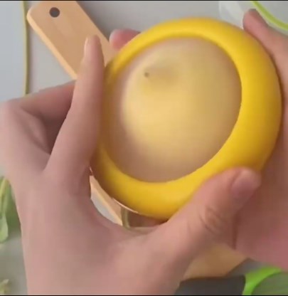 YMPEKA Reusable Fruit and Vegetable Storage Containers Lemon Keeper Saver Fresh Produce Containers for fridge, YELLOW, R1564641