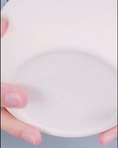 Discover the mesmerizing texture effects of glaze colors in pottery! 🎨✨ Dive into the artistry and magic of ceramics. #Pottery #GlazeEffects #ArtisanalCrafts | Ceramic Joy