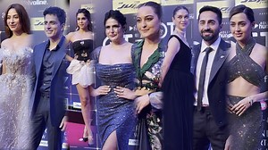 6.8K views · 105 reactions | UNCUT- Bollywood Hungama OTT Awards 2024 || Star-Studded Red Carpet Moments #bollywood #celebrity #kartikaaryan #sonakshisinha #paparazzi #bollwoodupdate #bollywoodnews #bollywoodpaparazzi #varinderchawla #Bollywood #latestUpdates | Varinder Chawla | Facebook