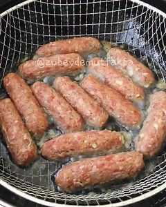 45K views · 48 reactions | İzmir Köfte <3 Tarif için tıklayın: https://www.denenmistarifler.net/tarif/izmir-kofte-tarifi/ | Denenmiş Tarifler | Facebook