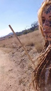 🌾🎀🐍 #naturelovers #naturelover #nature #wildwomen #nomadgirls #travel #southafrica #southafrican #southafricanwomen #suidafrika #explorepage #blessed #wilderness #wildernessculture #wildandfree #facetattoos #facetattoogirl #alternativegirl #alternative #altgirlstyle #mountains #tattooedmom #tattooed #tattooedgirls #inkedgirl #inkedwomen #piercings #dreadstagram #girlswithtattoos #girlswithpiercings | Yolandé Vd Merwe