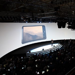 [Hot Item] Ultra-Wide Curved Fixed Frame Projection Screen for Immersive Viewing