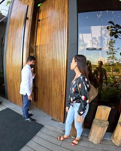 11K views · 450 reactions | Ha appena aperto la caffetteria dell’uomo più ricco delle Filippine . Forresta cafe | Vivere nelle Filippine 2 | Facebook