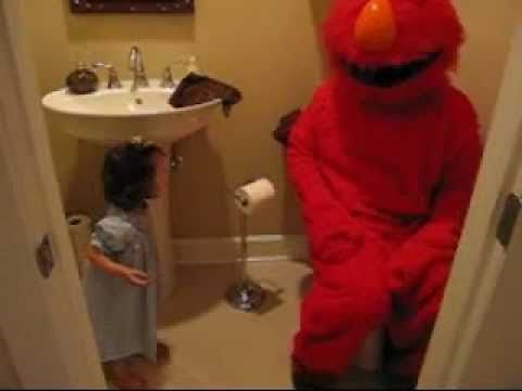 Elmo Pooping on the Potty