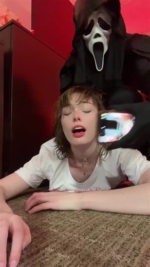 Ghost Face TikTok Trends and Ghostface Cosplay on HoloFox Videos