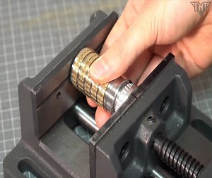 1.8K views · 35 reactions | how to made a portable mini safe from stainless steel bolts. #weld | Leorab Sollers | Facebook