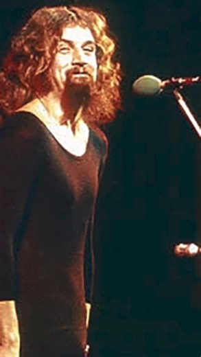 14K views · 85 reactions | Blues, belly-laughs and Muireann Bradley! Damien Corr from our partners (and neighbours) CQ BID gives us his top #CQAF24 picks - and explains the undervalued but critical role that the arts and cultural sector plays in our local economy. #Countdown #Festival #Belfast #CathedralQuarter | The Cathedral Quarter Arts Festival | Facebook