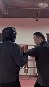 Wing Chun Elbow Practice and Application | Wing Chun Dummy