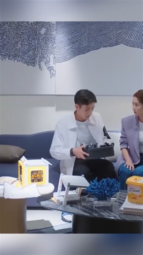 179K views · 7.2K reactions | Laughing so hard hahahaha藍藍藍 #你给我的喜欢 #TheLoveYouGiveMe #只是结婚关系 #OnceWeGetMarried #王子奇 #王玉雯 | 追剧小屋 drama house | Facebook