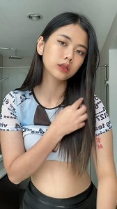 24K views · 784 reactions | #yoga #stretching #yogagirl #legstretch #yogaflow #yogapractice #flexibility #yogapose #fyp #yogalover #asiangirl #egirl #account #asmr #memes #mmamemes # #asiangirl #egirl #account #asmr #asiangirl #egirl #account #asmr | Vinni Bannasch | Facebook