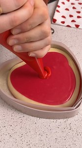 Romantic Raspberry Fudge! A symphony of romance in every bite ❤️🍫 | Chefclub GruB