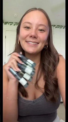 LOVE these perfumes 💕