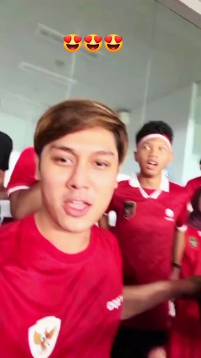 158K views · 4.6K reactions | Lucu selebrasi leslar pas timnas cetak goals ‼ #leslar #lesti #rizkybillar #viral #fyp | Mitra Naisha | Facebook