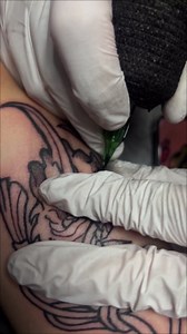 Wormhole Tattoo Gun Wireless Tattoo Kit, Aluminum Alloy Tattoo Machine with LED Display, 1200mAh Battery Dot Work & Jumpstart Mode – Professional Tattoo Gun Kit for Artists with Ink, Needles