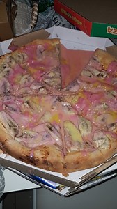 3.4K views · 23 reactions | Fried Banana and Bubble Gum Pizza?!?!勞. Follow for more recipes!  #pizza #foodie #Food #banana #bubblegum #gum #recipe #cooking | Mike Jack Eats Heat | Facebook