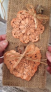 Good Morning & Happy Saturday! Here's a quick little video making the fabric doily pumpkins on a piece of cardboard & burlap 🧡 super cute & easy to make! Full tutorial video will be in the comments! I hope you enjoy! 🎃🍂💛 #falldecor #falldiy #fallcrafts #diyhomedecor #cardboardcrafts #doily #pumpkindecor #HelloAugust | Love Crafted Decor