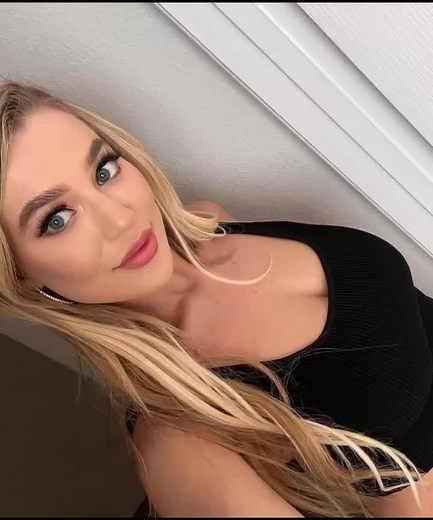 Blake Blossom Morning Selfie Collection